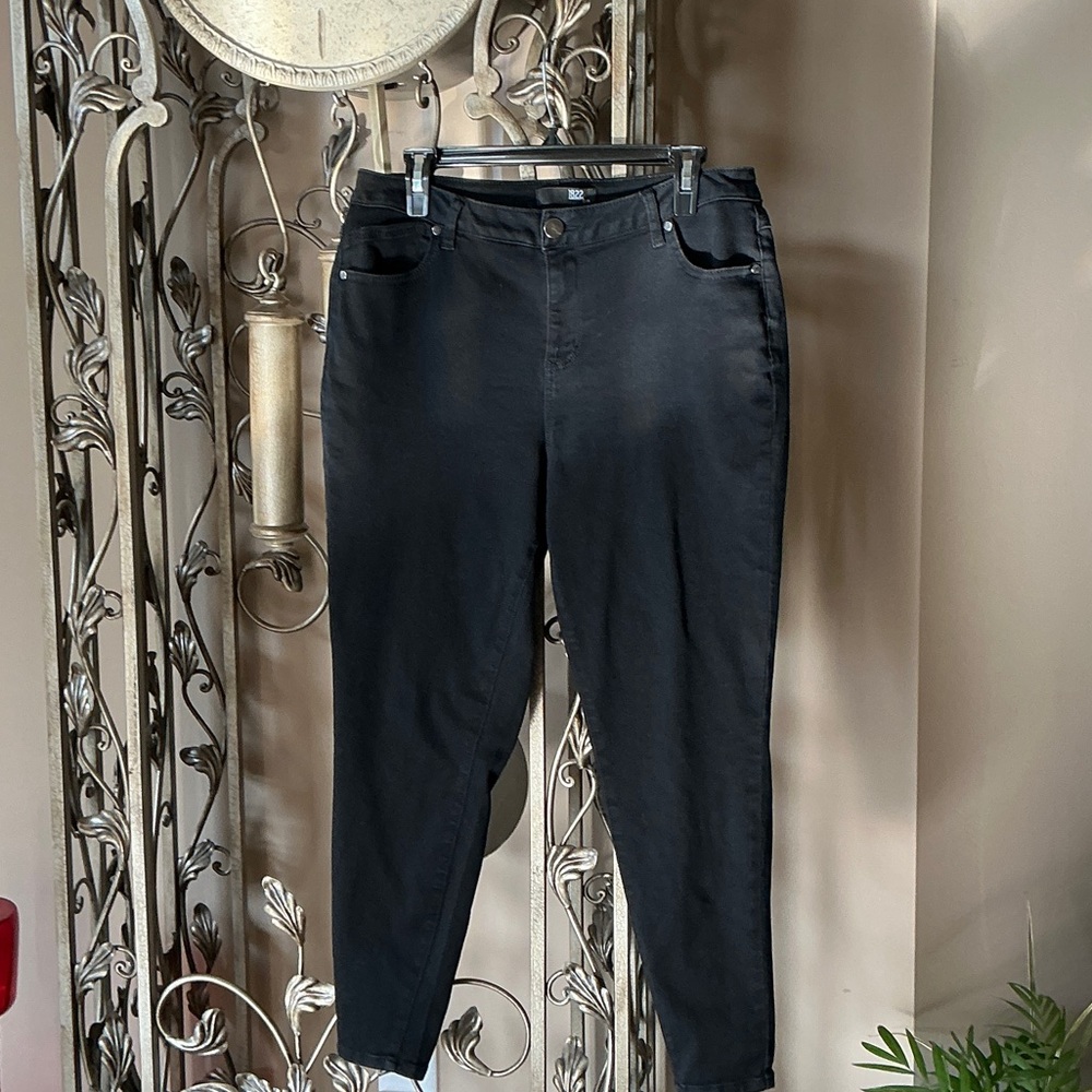 1822 Denim Black Pants